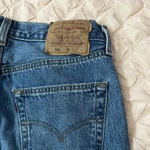 VINTAGE LEVI 501’S